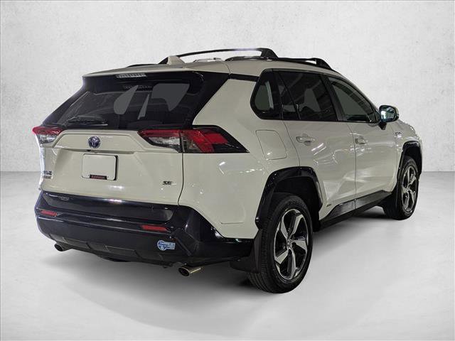 Used 2021 Toyota RAV4 SE w/ Weather & Moonroof Package AWD/4WD image 5