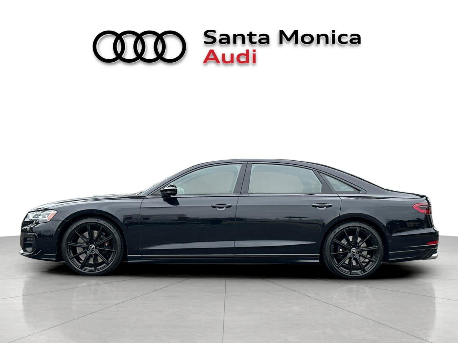 Used 2024 Audi S8 AWD/4WD image 5