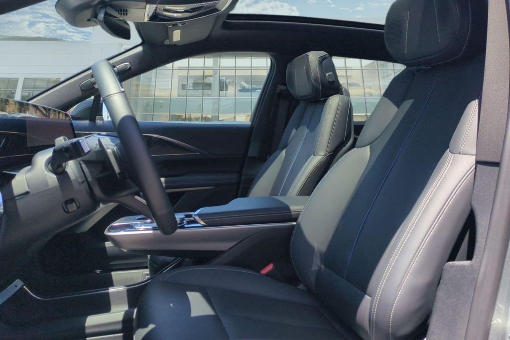 Certified 2024 Cadillac Lyriq Sport AWD/4WD image 13