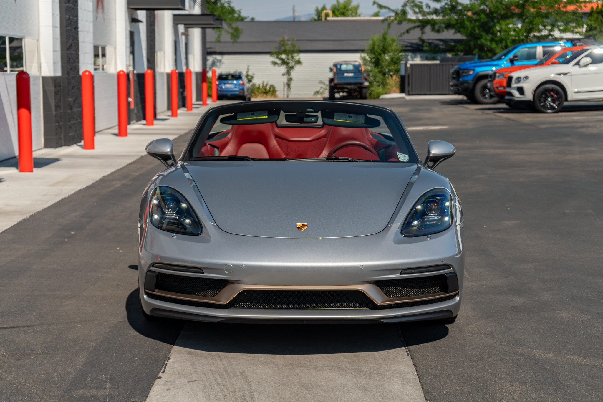 Used 2021 Porsche 718 Boxster RWD image 17