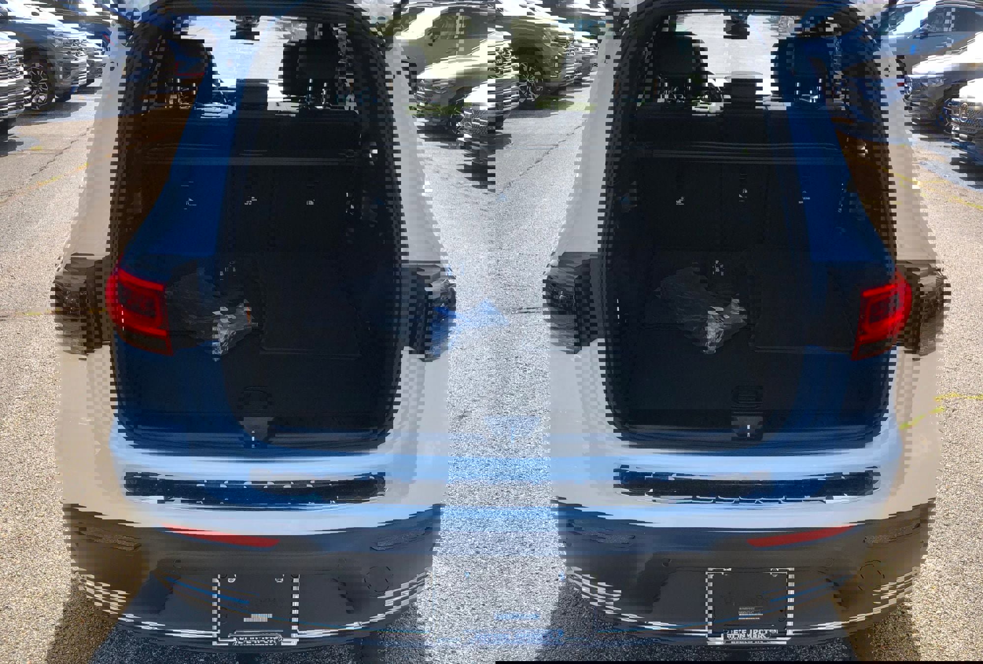 New 2022 Mercedes-Benz EQB 300 4MATIC image 36