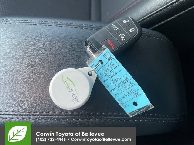 Used 2026 Jeep Compass Trailhawk image 9