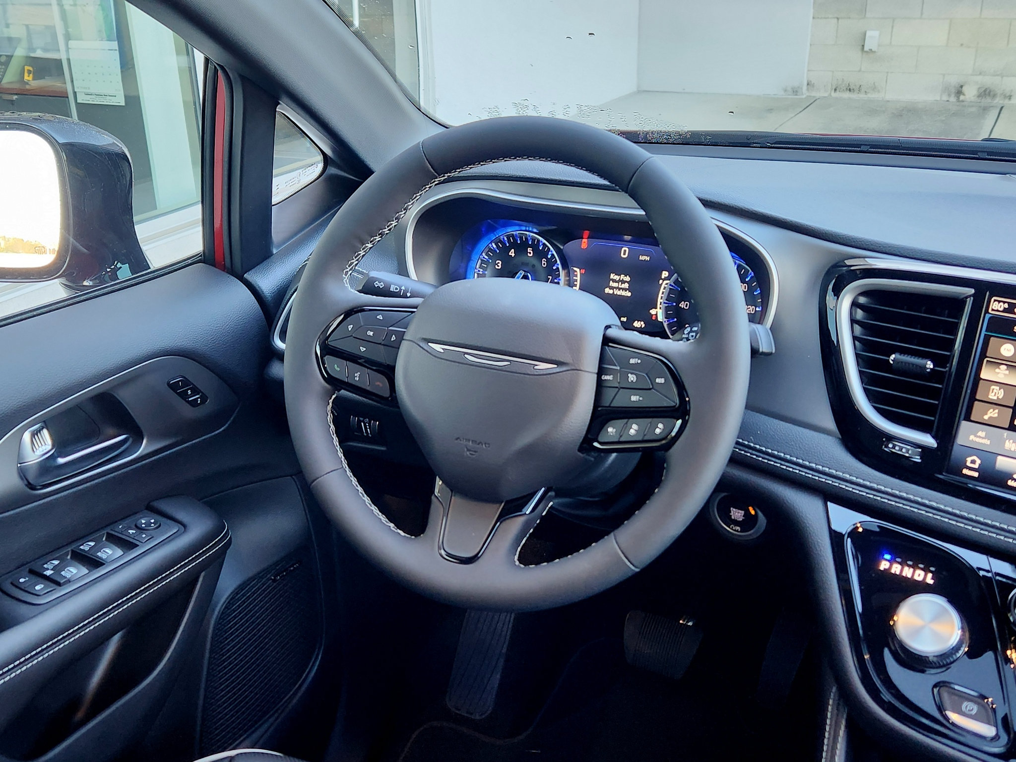 New 2027 Chrysler Pacifica Limited FWD image 24