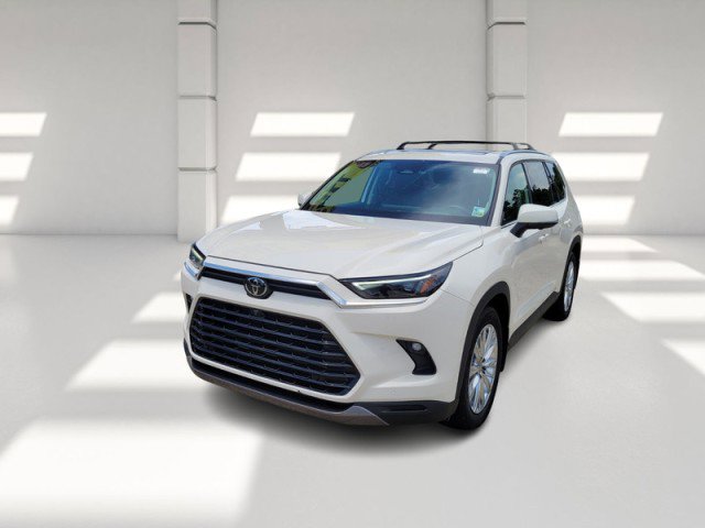 Used 2024 Toyota Grand Highlander AWD image 1