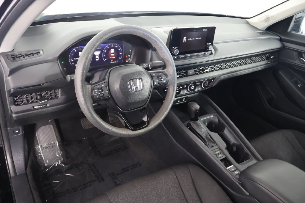 Used 2023 Honda Accord EX image 13