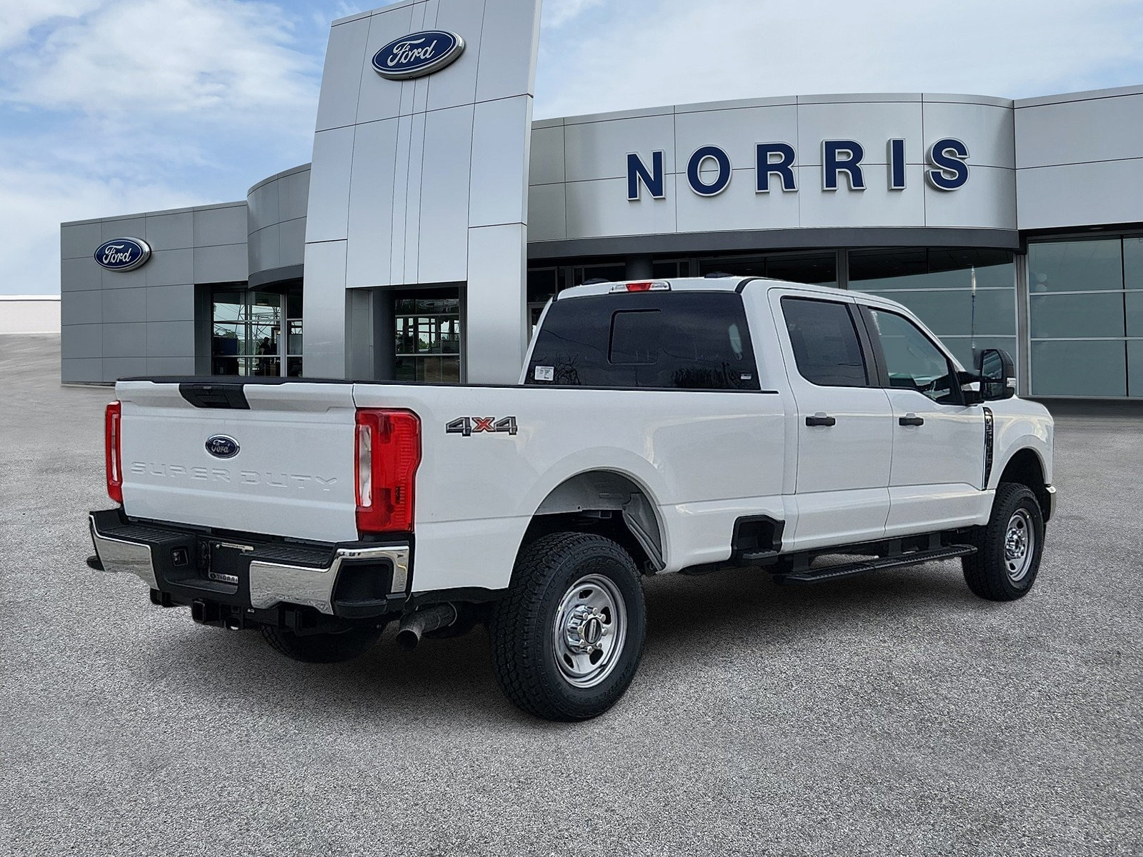 New 2026 Ford F350 XL w/ XL Chrome Package AWD/4WD image 4