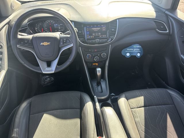 Certified 2022 Chevrolet Trax LT w/ LT Convenience Package image 11