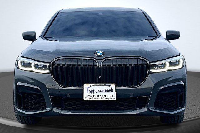 Used 2020 BMW 750i xDrive w/ Executive Package AWD/4WD image 2