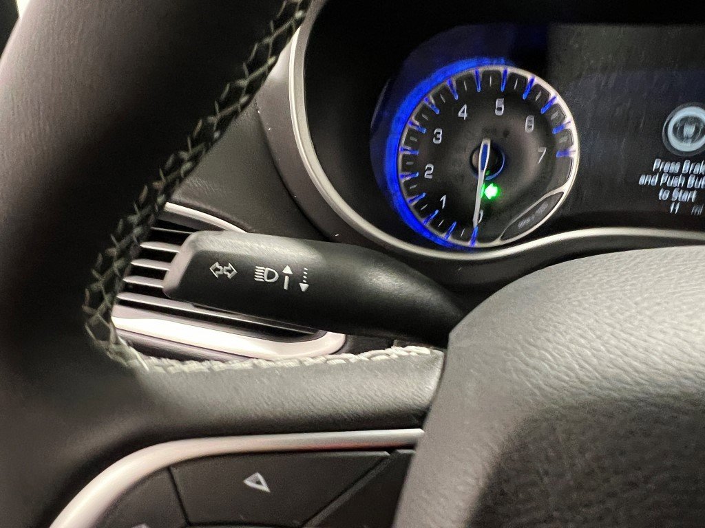 New 2026 Chrysler Voyager LX image 23