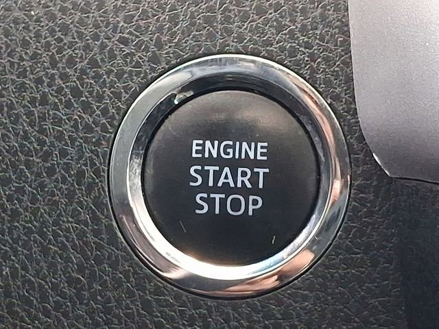 Used 2018 Toyota Highlander XLE AWD/4WD image 22