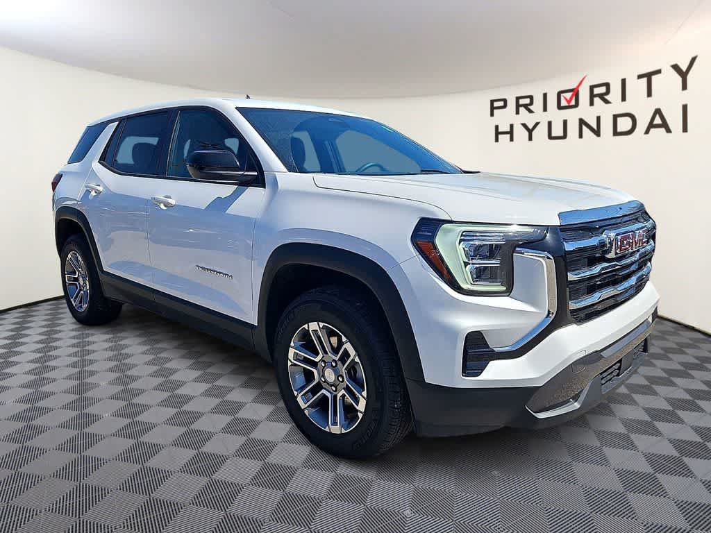 Used 2026 GMC Terrain Elevation AWD/4WD image 3