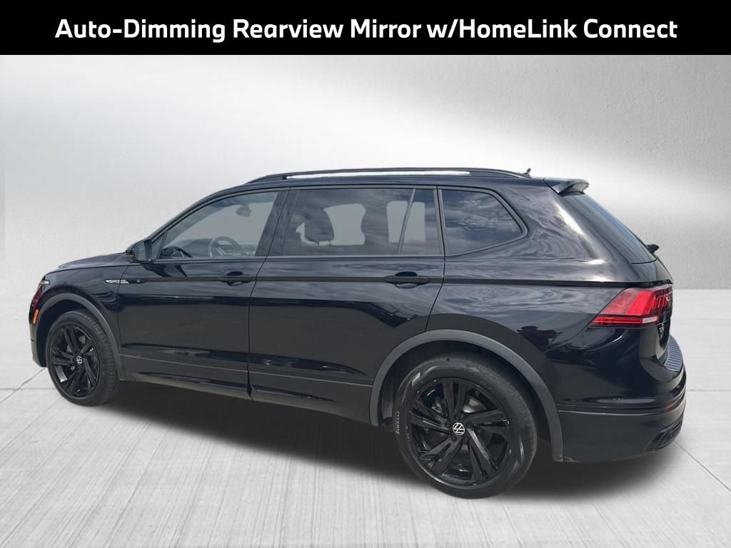 Used 2023 Volkswagen Tiguan SE R-Line AWD/4WD image 9