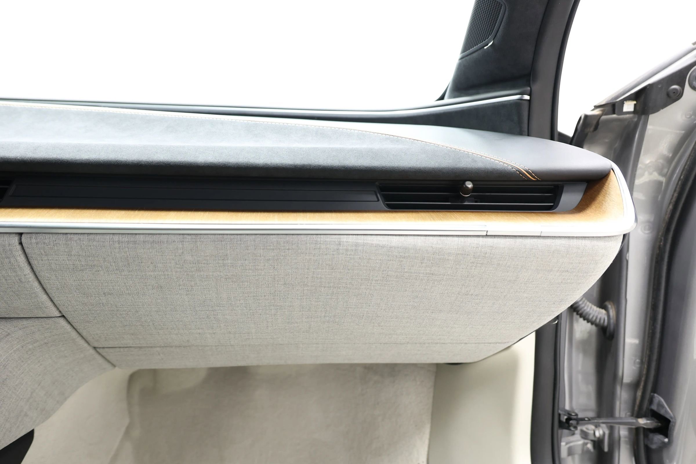 Used 2023 Lucid Air Grand Touring image 94