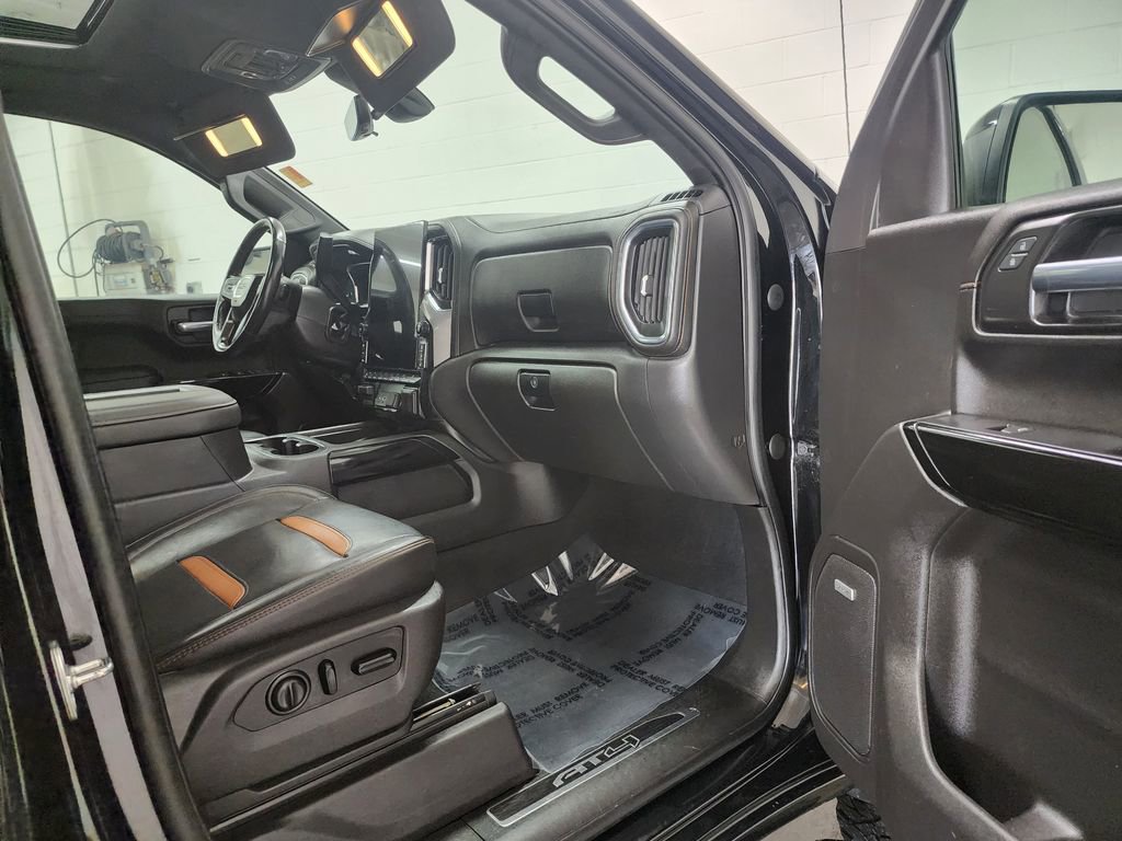 Used 2021 GMC Sierra 1500 AT4 w/ AT4 Premium Package AWD/4WD image 31