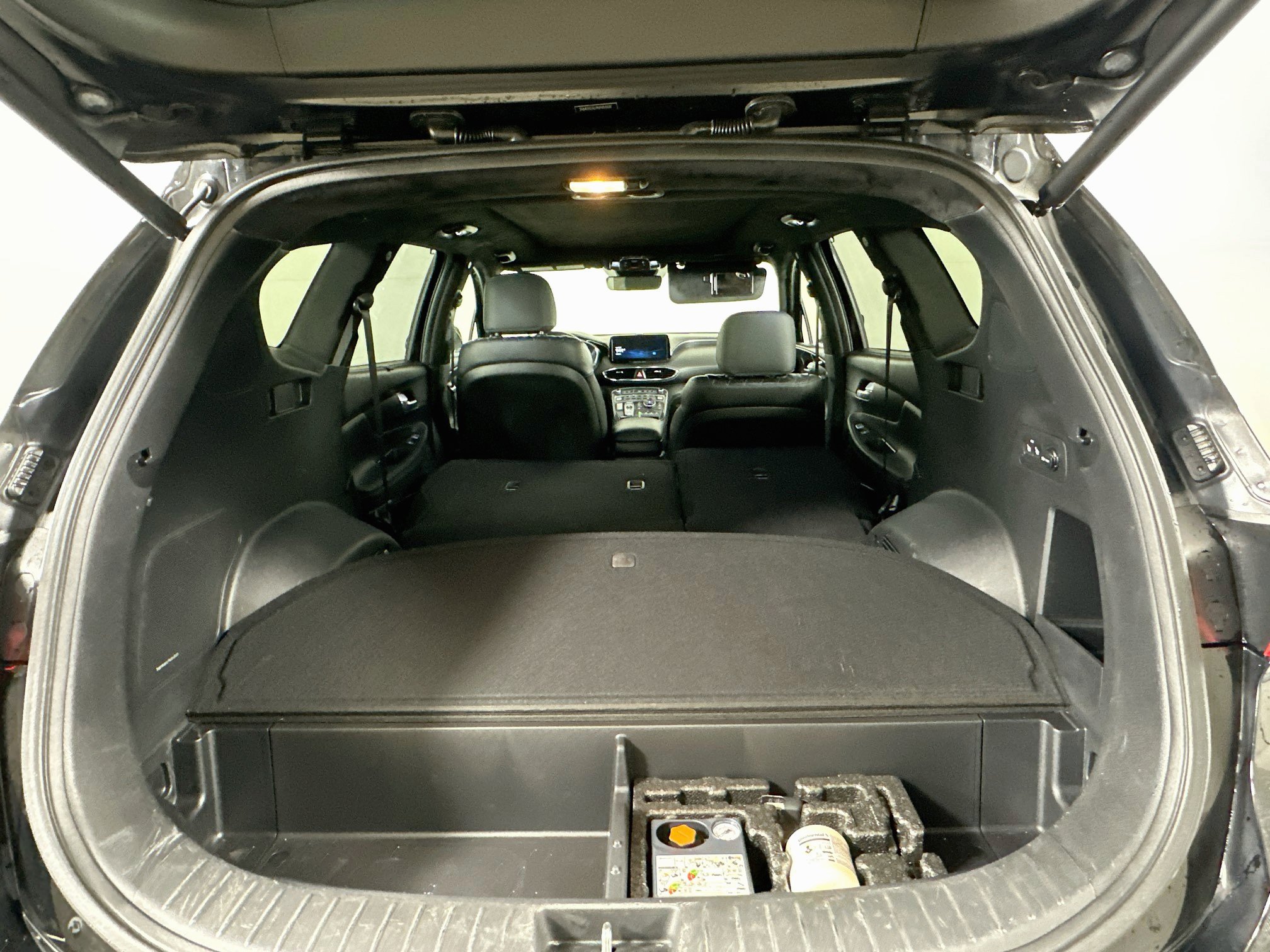 Used 2022 Hyundai Santa Fe Calligraphy AWD/4WD image 29