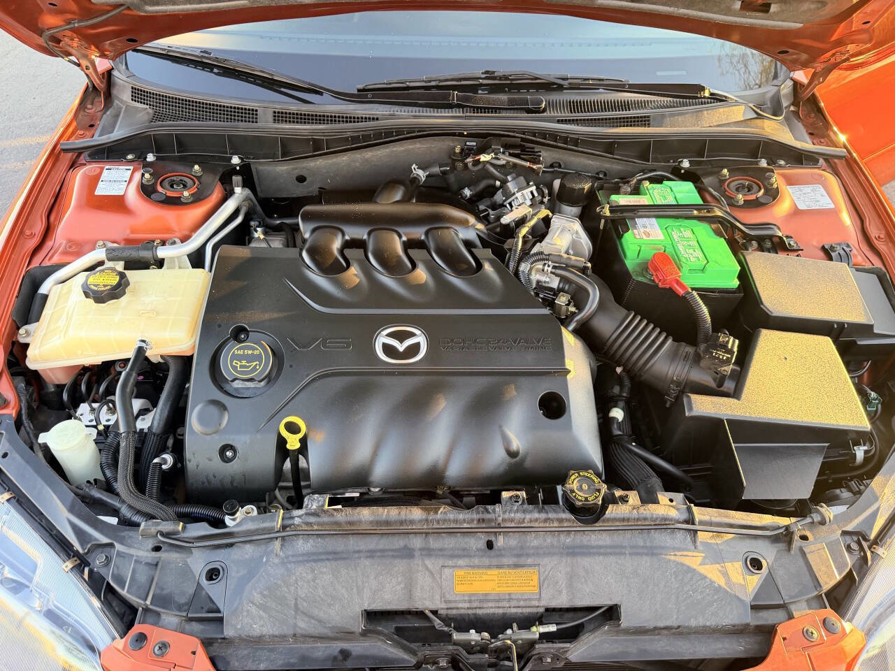 Used 2004 MAZDA MAZDA6 s w/ Luxury Pkg image 34