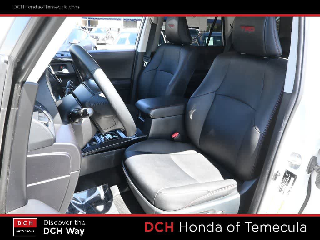 Used 2023 Toyota 4Runner TRD Off-Road Premium AWD/4WD image 18