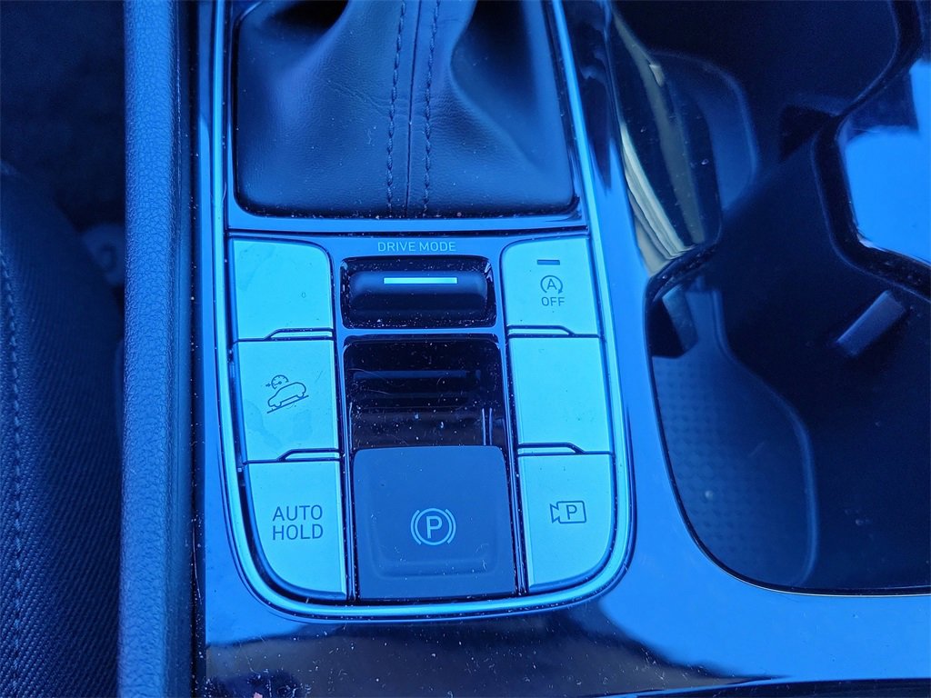 Used 2025 Hyundai Tucson SE image 29