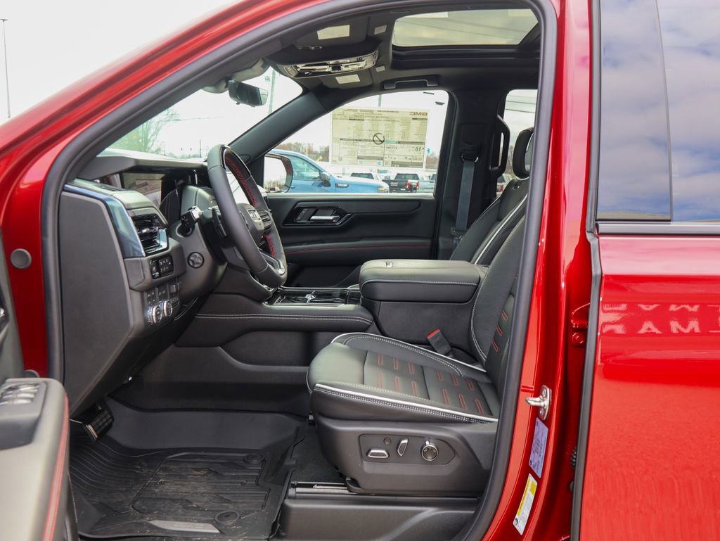 New 2026 GMC Yukon AT4 Ultimate w/ LPO, Floor Liner Package image 8