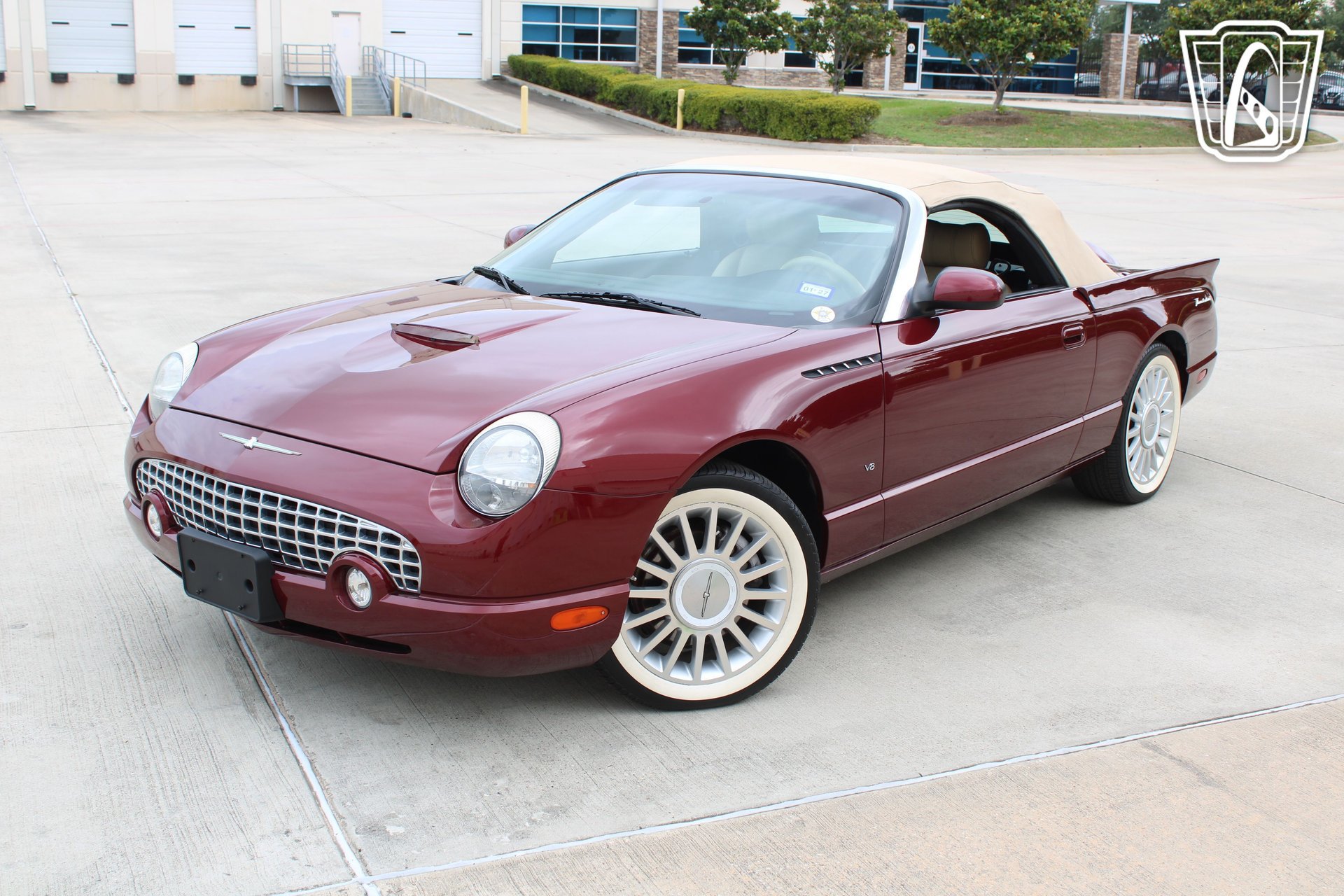 Used 2004 Ford Thunderbird RWD image 11