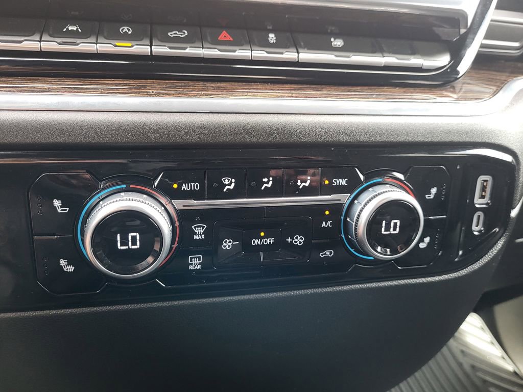 Used 2024 GMC Sierra 1500 Elevation image 21