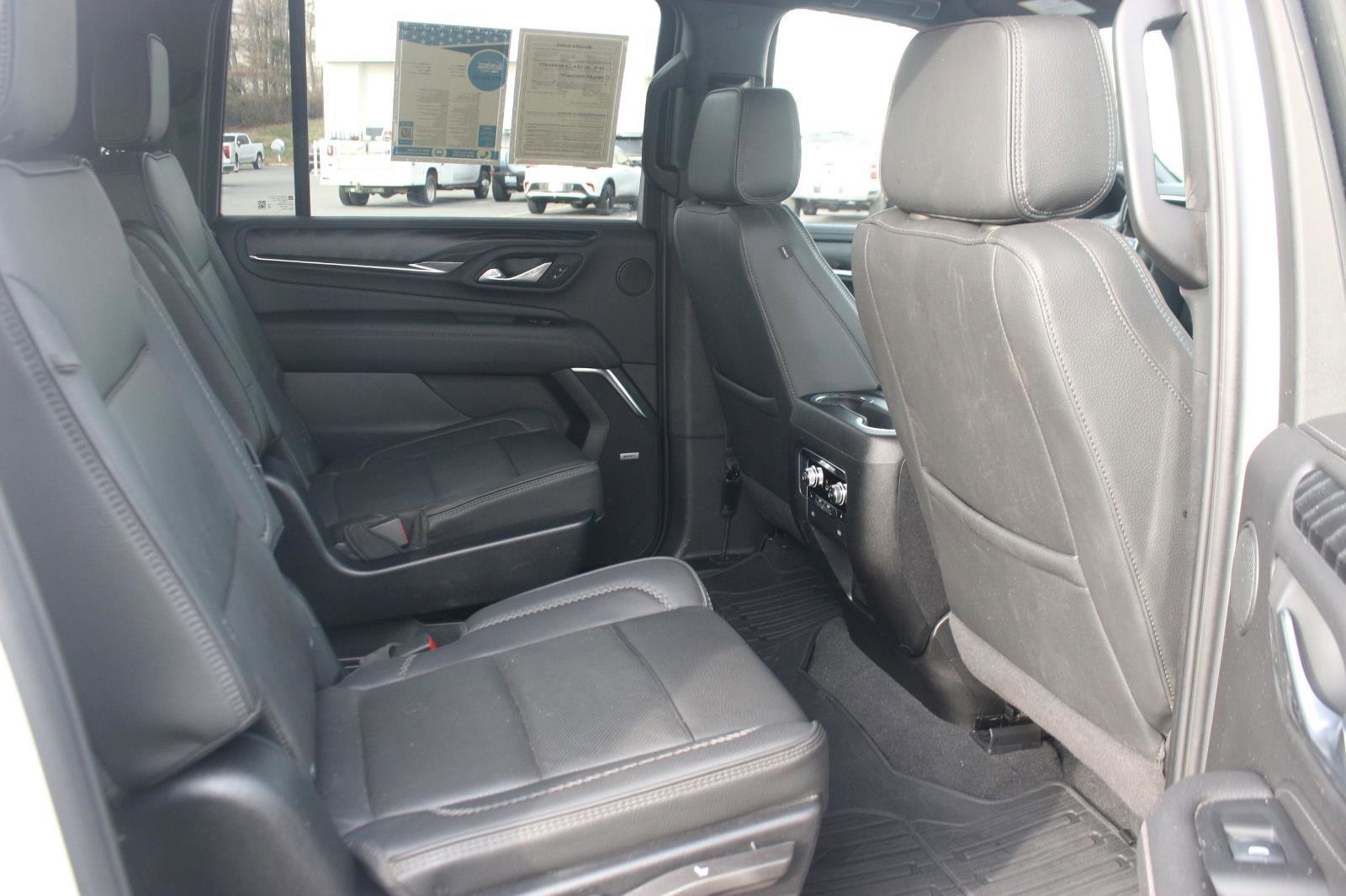 Used 2024 GMC Yukon XL Denali w/ Max Trailering Package image 40