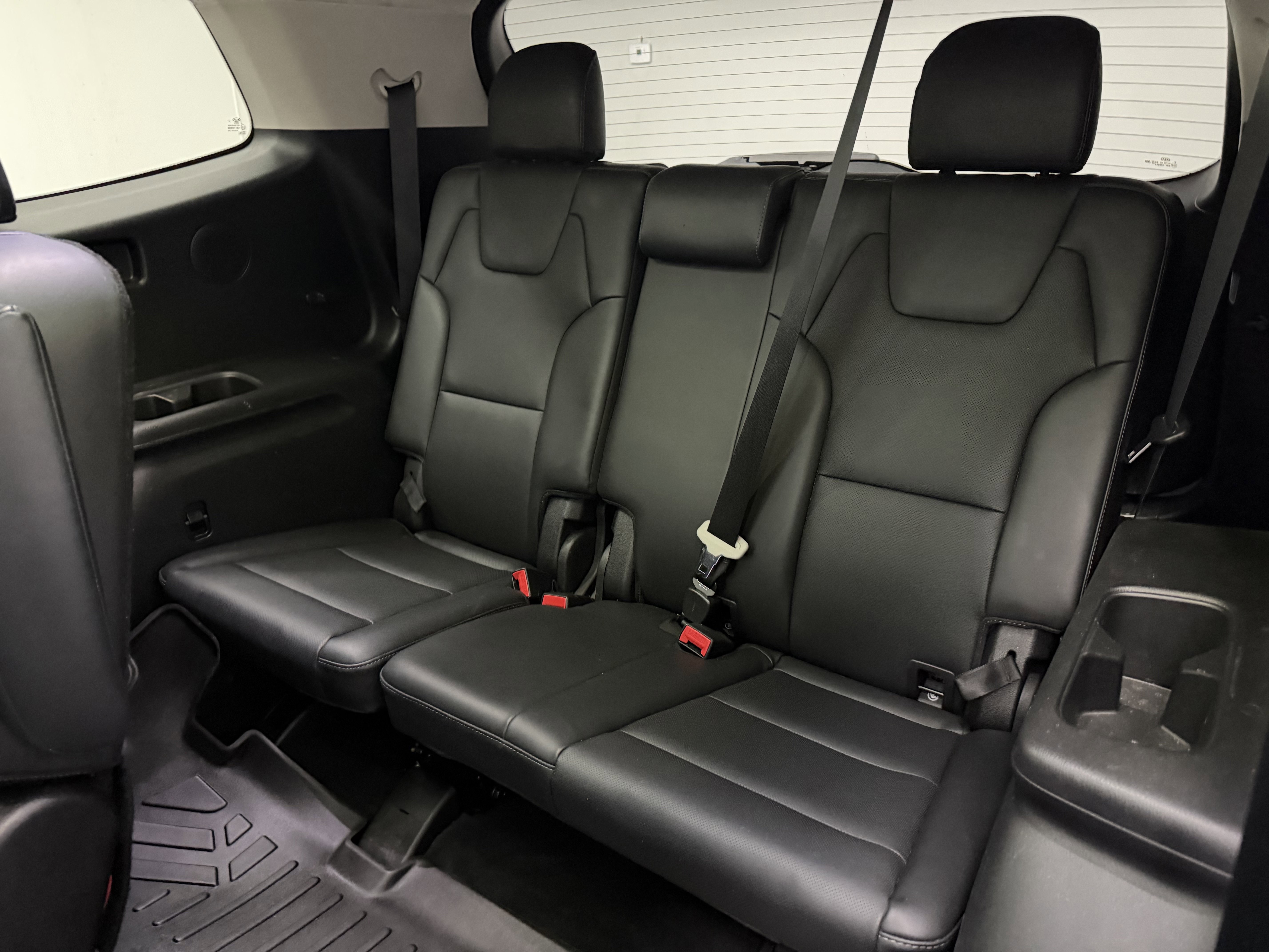 Used 2021 Kia Telluride SX w/ SX Prestige Package image 11