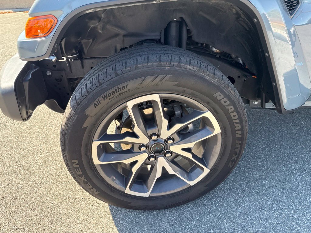 Used 2024 Jeep Wrangler Unlimited AWD/4WD image 13