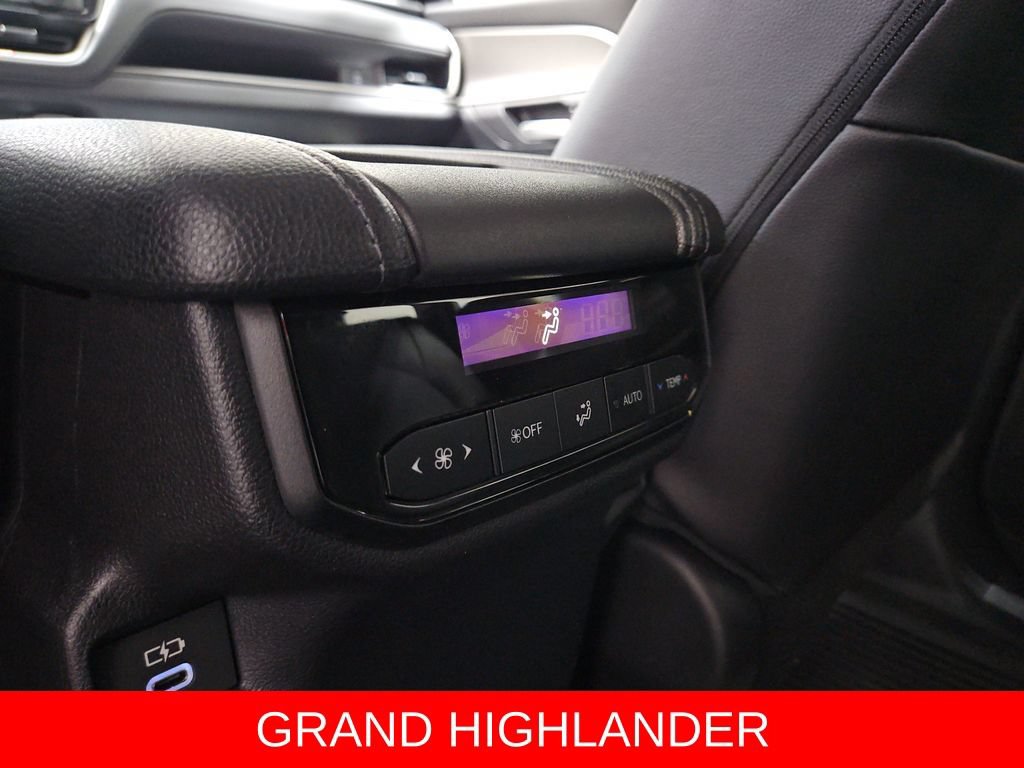 New 2026 Toyota Grand Highlander AWD image 24