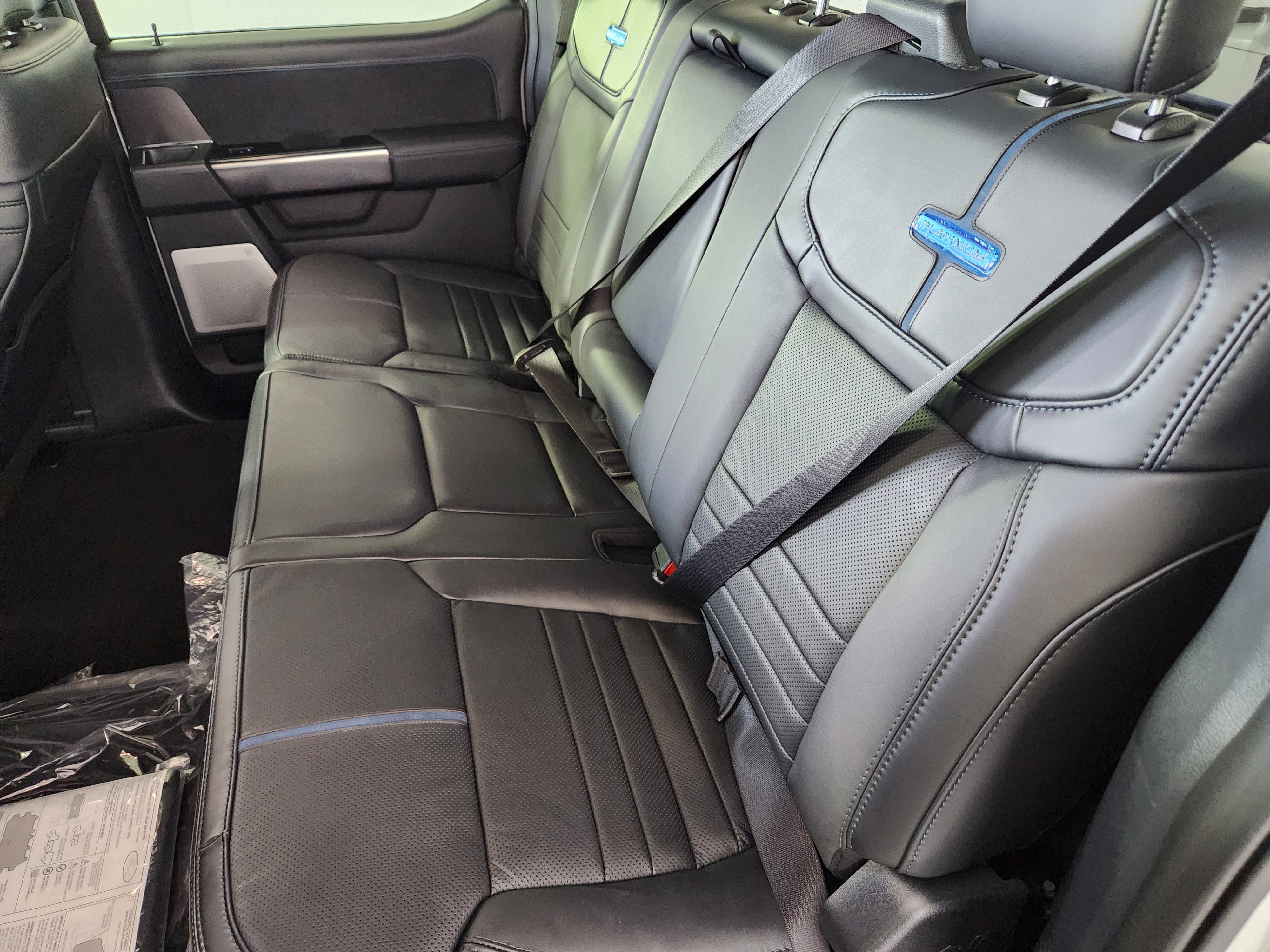 New 2026 Ford F350 Platinum w/ Tremor Off-Road Package AWD/4WD image 15