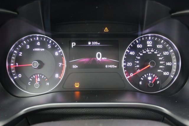 Used 2023 Kia Forte LXS image 9