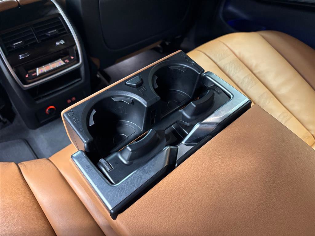 Used 2021 BMW X7 xDrive40i w/ M Sport Package image 26