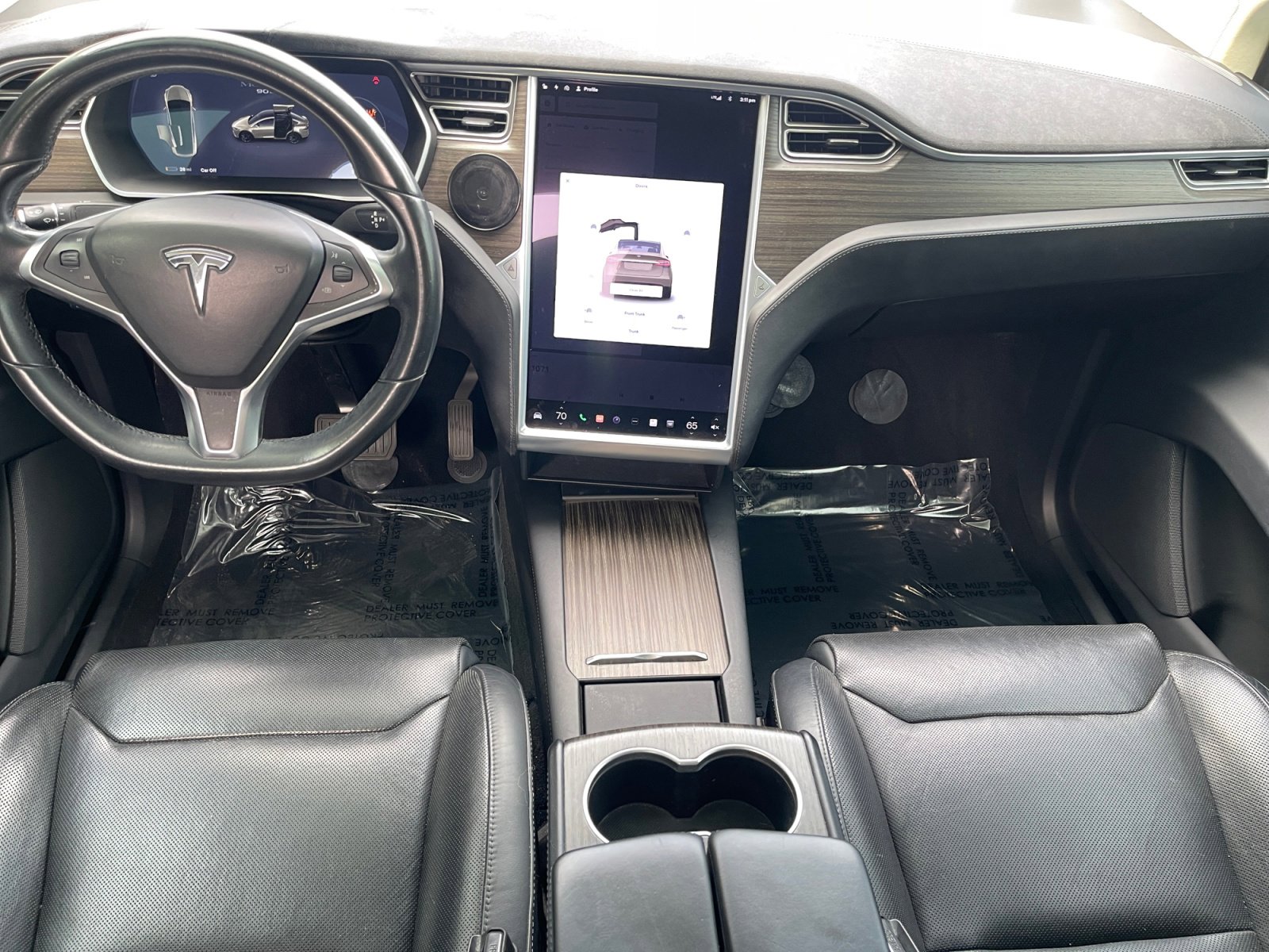 Used 2016 Tesla Model X 70D image 10