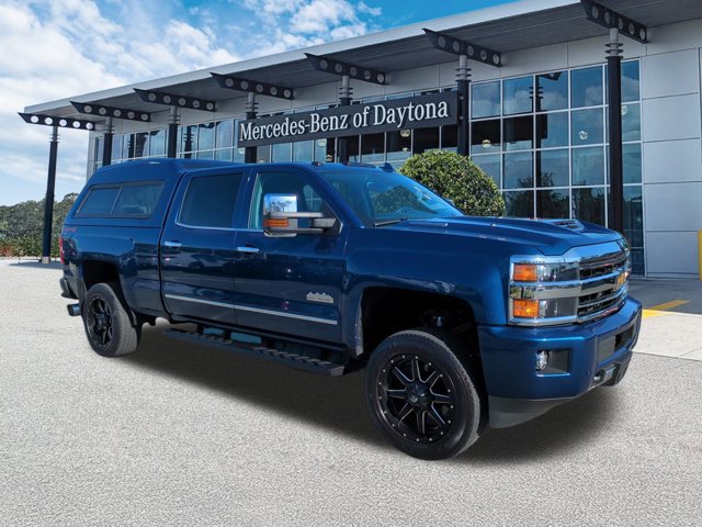 Used 2019 Chevrolet Silverado 2500 High Country w/ Duramax Plus Package image 2