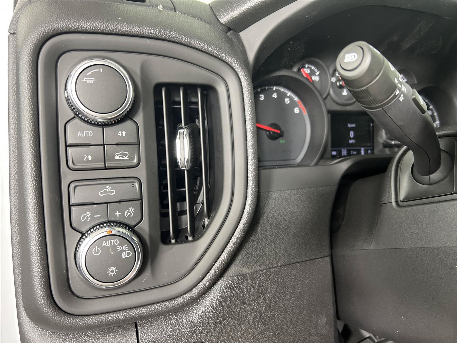 New 2026 GMC Sierra 1500 Pro w/ Convenience Package AWD/4WD image 23