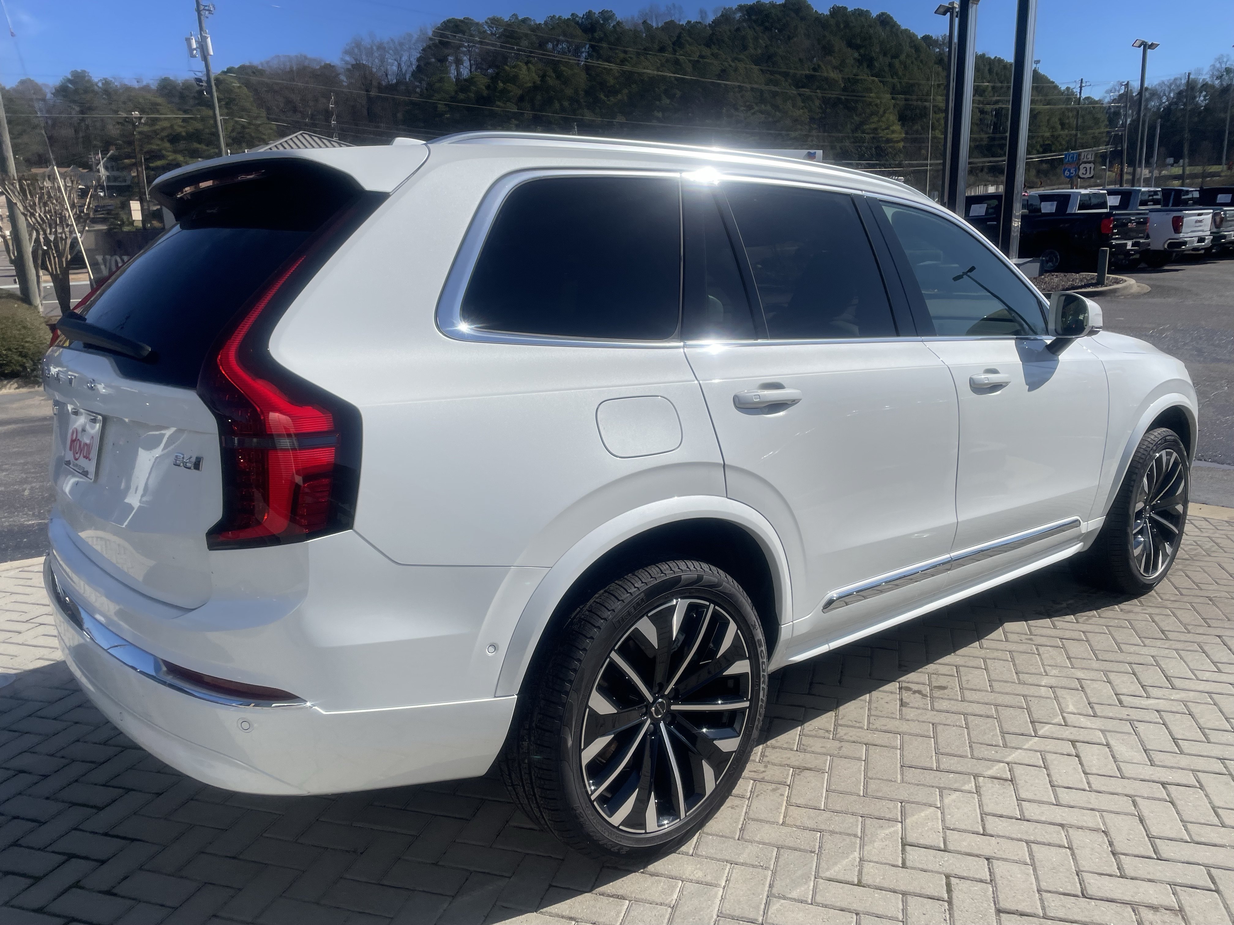 New 2026 Volvo XC90 B6 Ultra AWD/4WD image 4