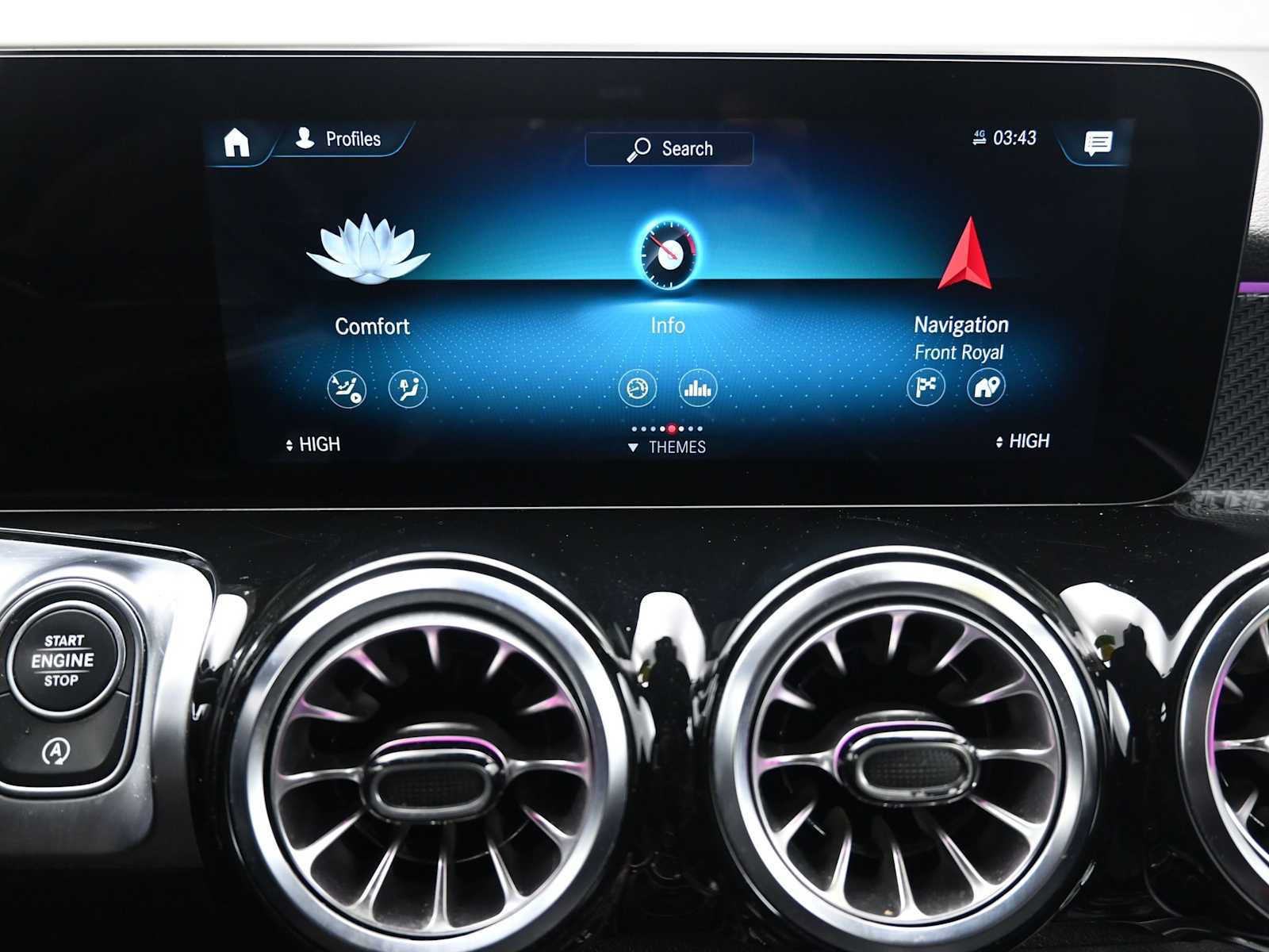 Used 2022 Mercedes-Benz GLB 250 4MATIC image 16