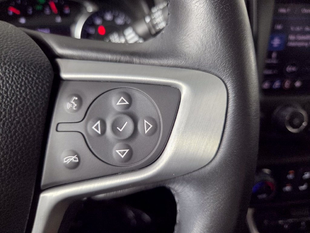 Used 2022 GMC Terrain SLT w/ Elevation Edition FWD image 16
