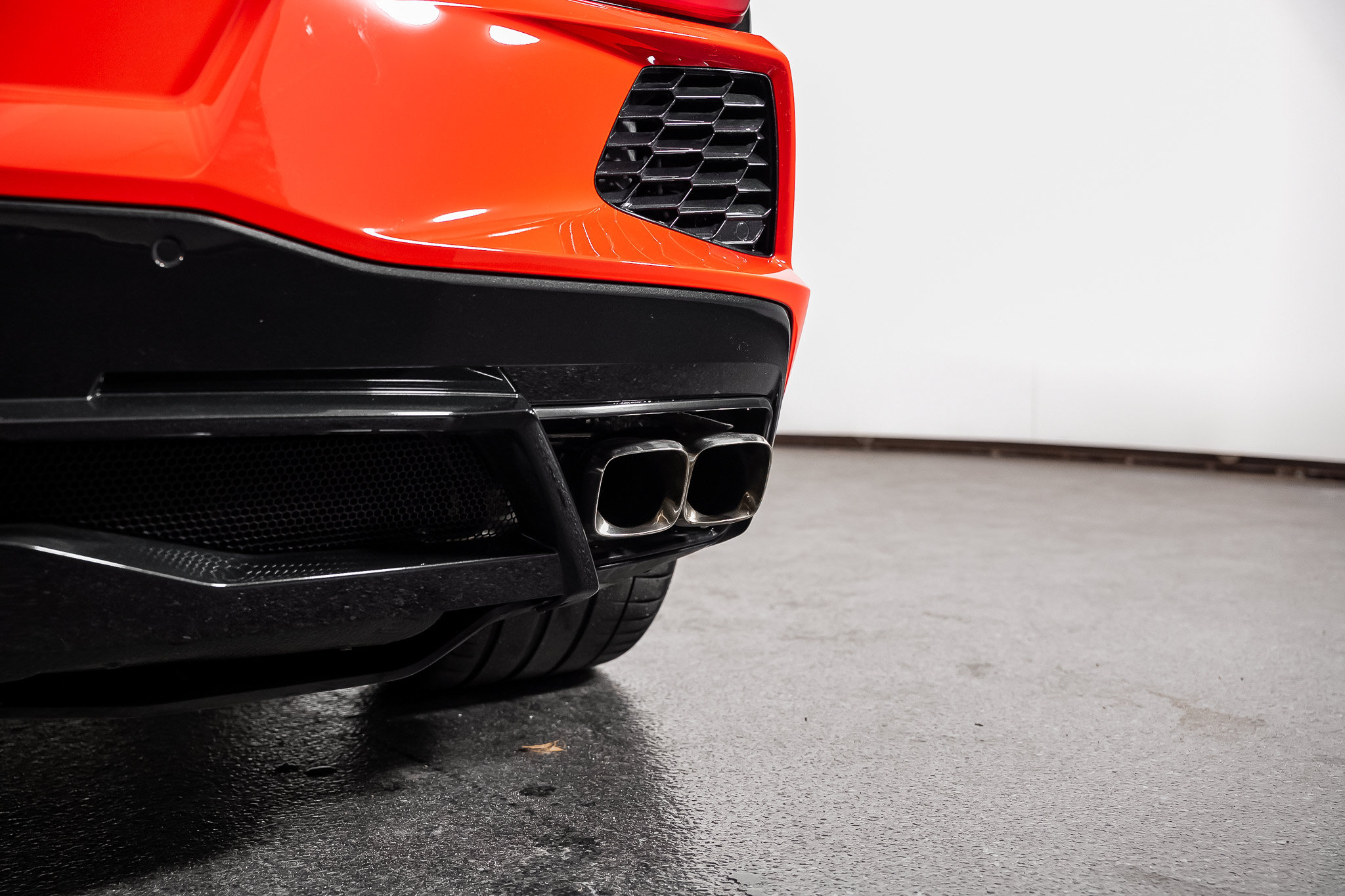Used 2022 Chevrolet Corvette Stingray Premium Cpe w/ Z51 Performance Package RWD image 38