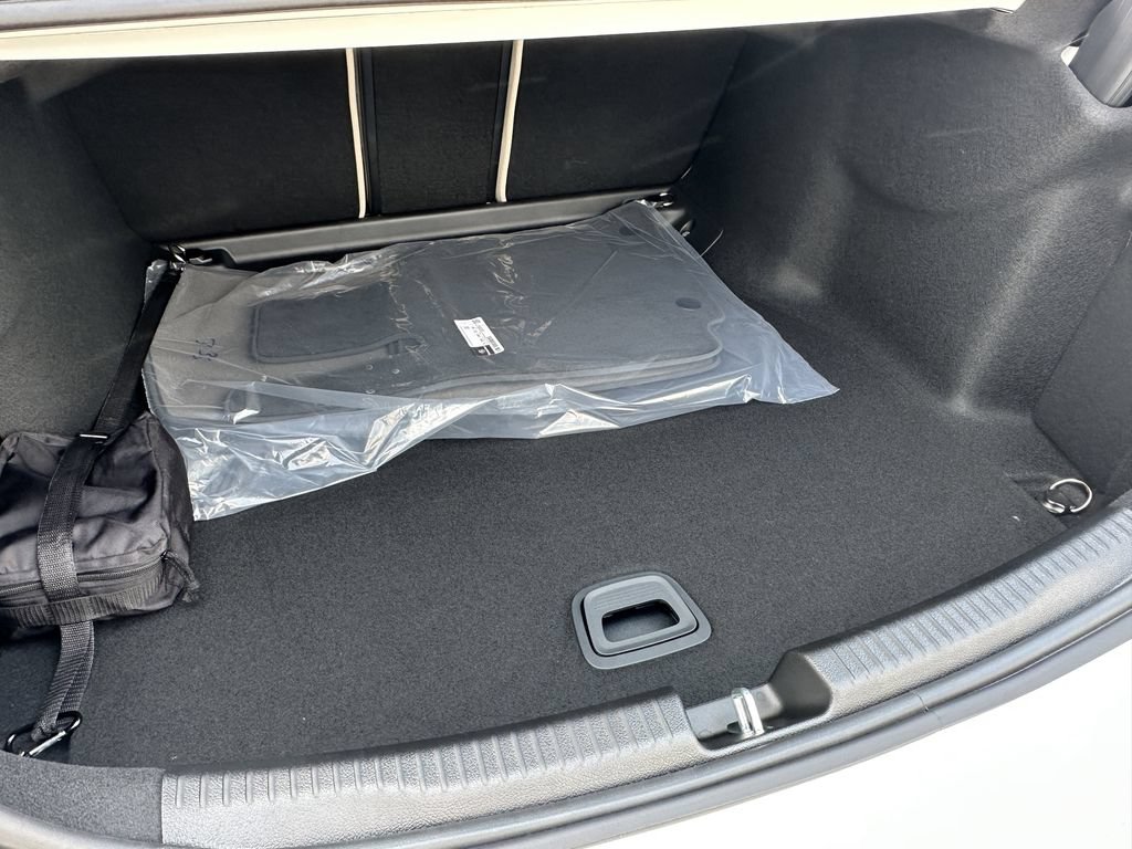 New 2026 Mercedes-Benz C 300 Sedan image 21