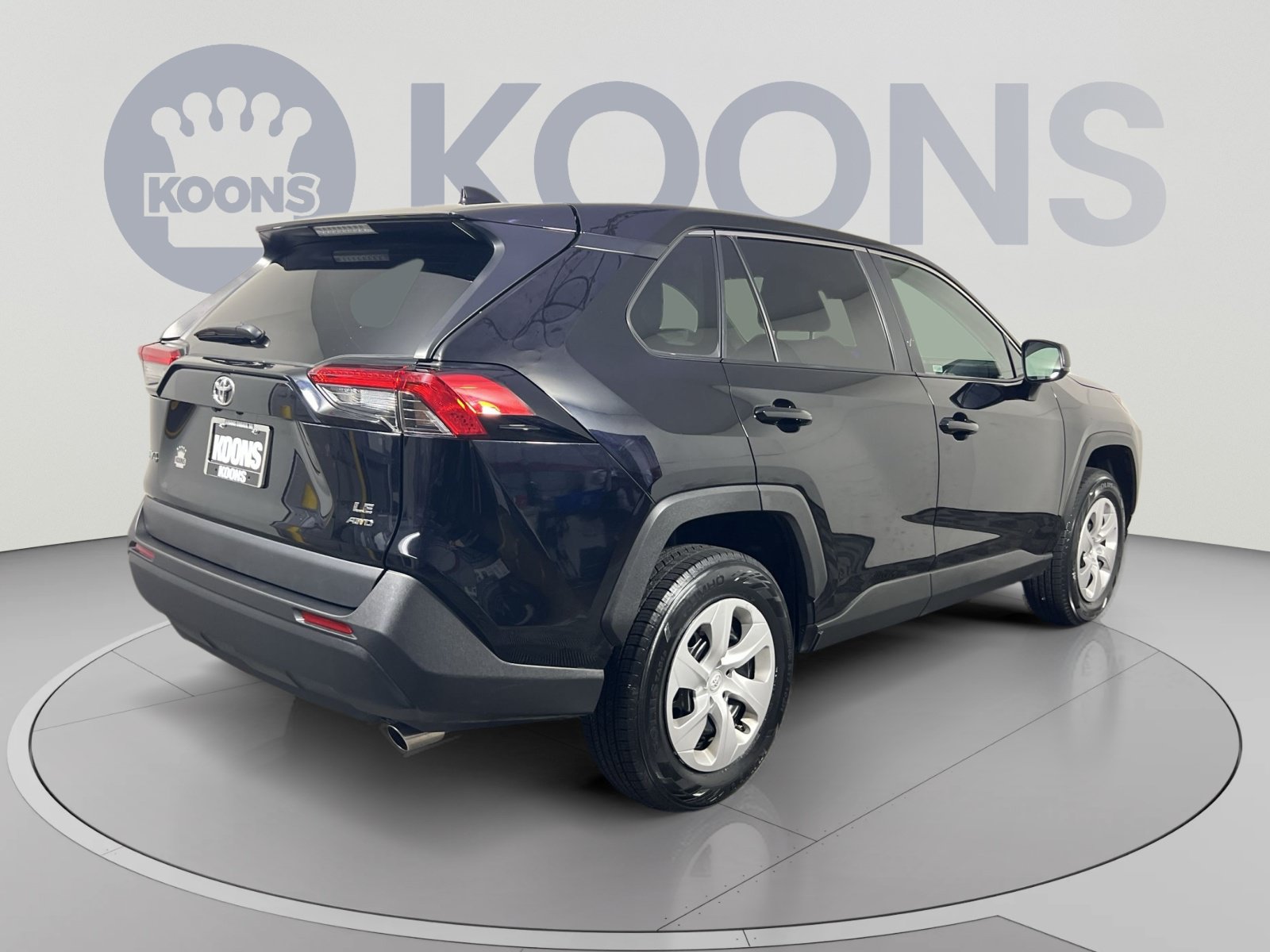 Used 2025 Toyota RAV4 LE AWD/4WD image 7