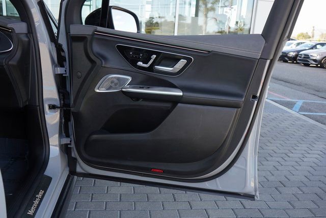 Used 2024 Mercedes-Benz EQE 350+ 4MATIC SUV image 16