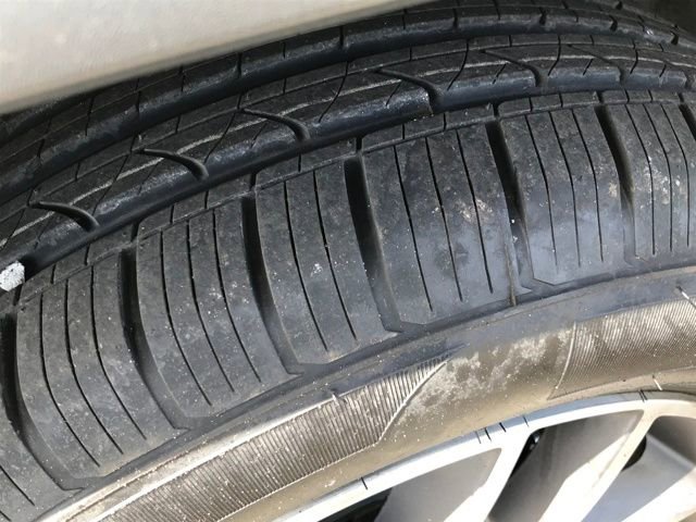 Used 2022 Jeep Grand Cherokee Limited w/ Technology Group AWD/4WD image 25