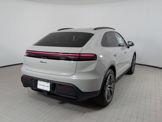 New 2026 Porsche Macan Electric RWD image 8