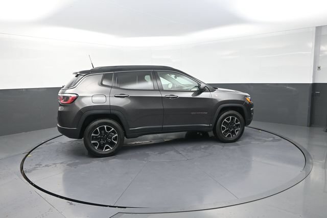 Used 2019 Jeep Compass Trailhawk AWD/4WD image 27