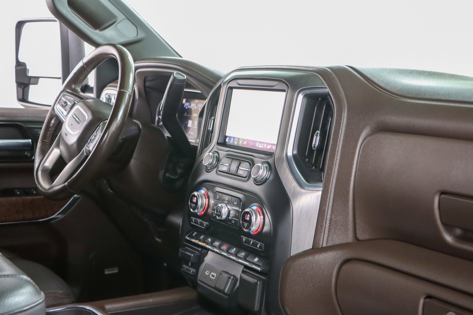 Used 2022 GMC Sierra 3500 Denali image 28