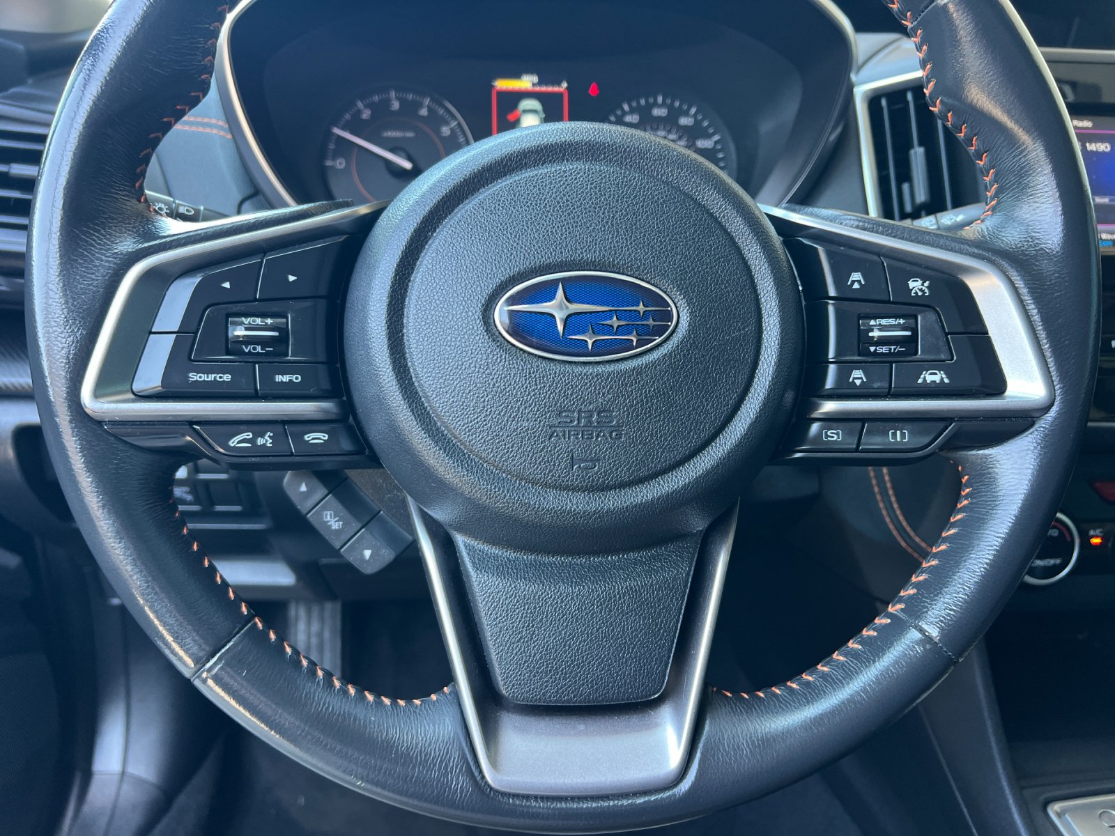 Used 2020 Subaru Crosstrek 2.0i Premium w/ Moonroof Package 2 AWD/4WD image 23