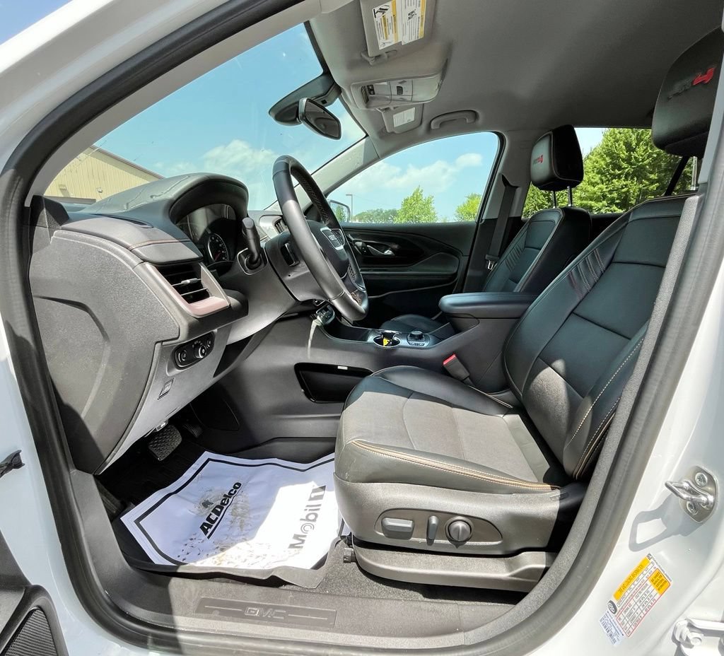 Certified 2024 GMC Terrain AT4 w/ LPO, Floor Liner Package AWD/4WD image 10