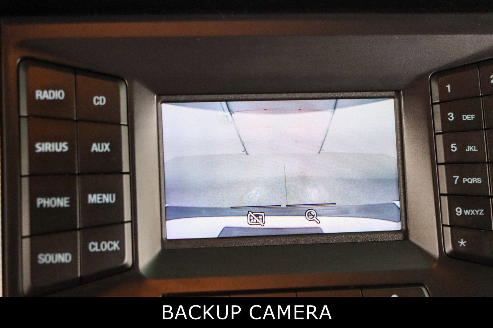 Used 2017 Ford Expedition XLT image 19