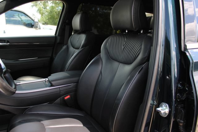 Used 2025 Hyundai Palisade Calligraphy AWD/4WD image 23